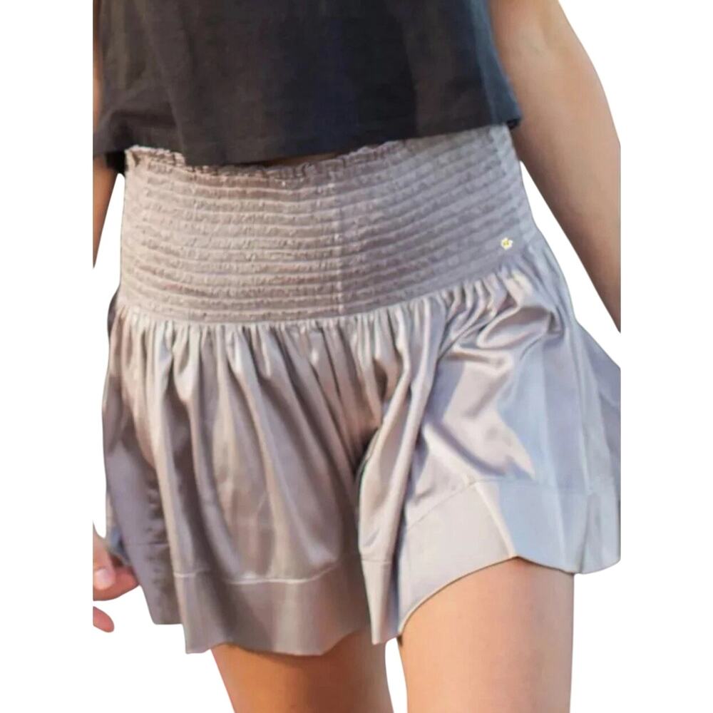 NATURAL LIFE Light Gray Elastic Waist Ruffle Shorts